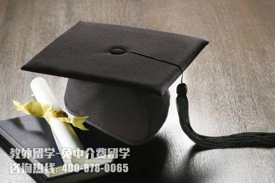 新加坡JCU新生大礼包