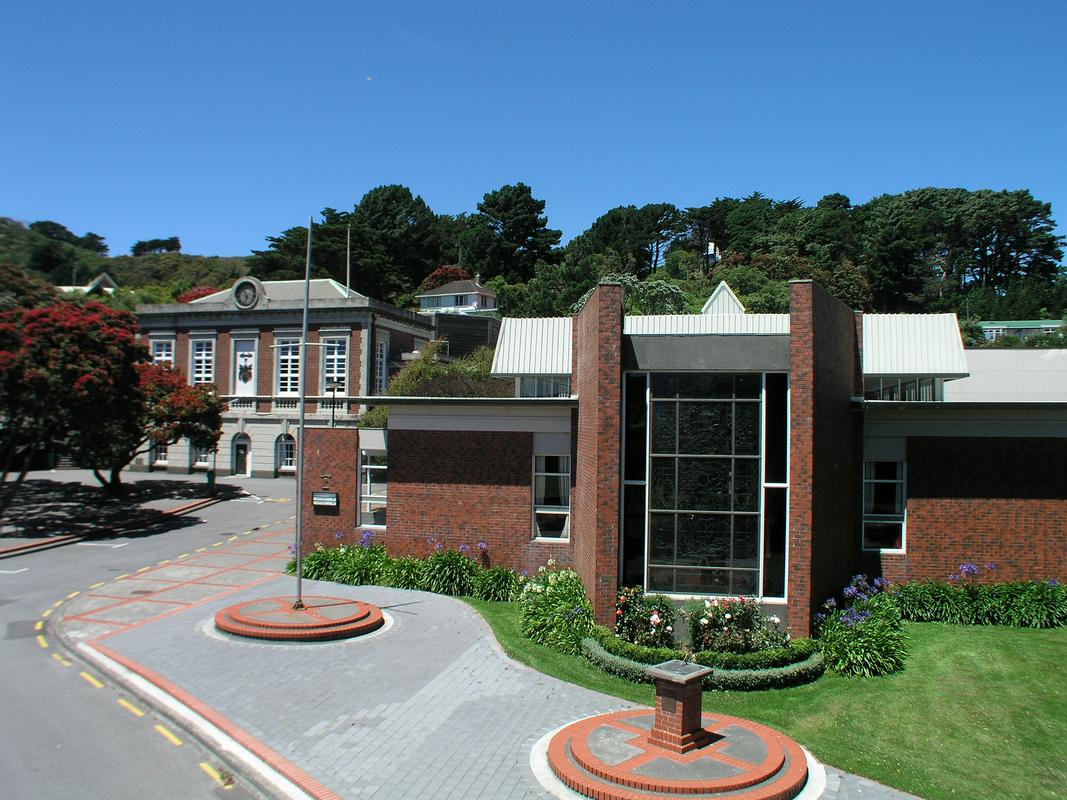 新西兰学兽医还是学建筑