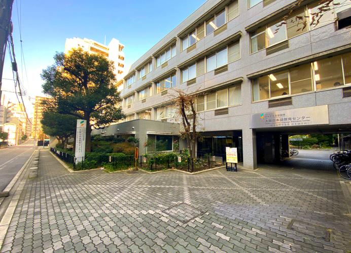 新加坡山景附近语言学院