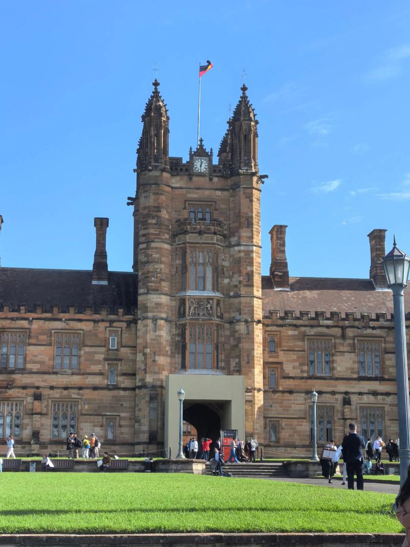 澳洲2月开学提前去澳洲