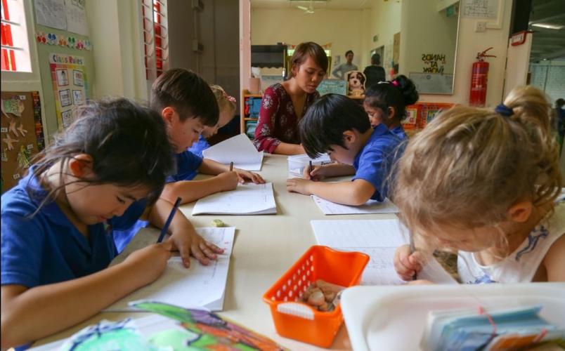 新加坡留学要财产证明吗