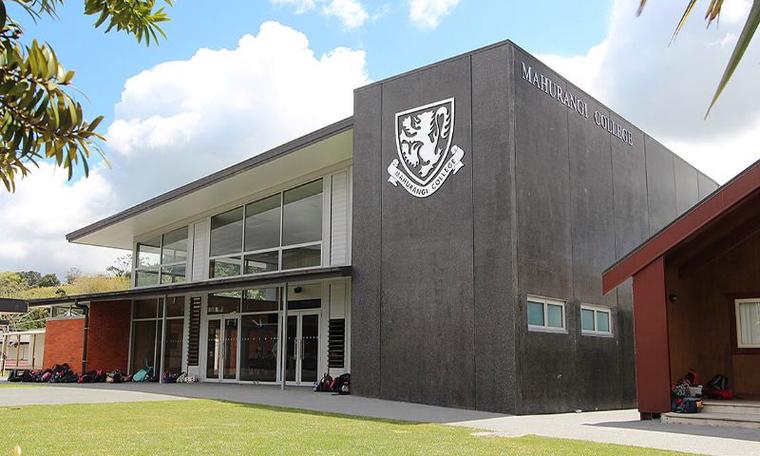 在新西兰小学最贵的学校