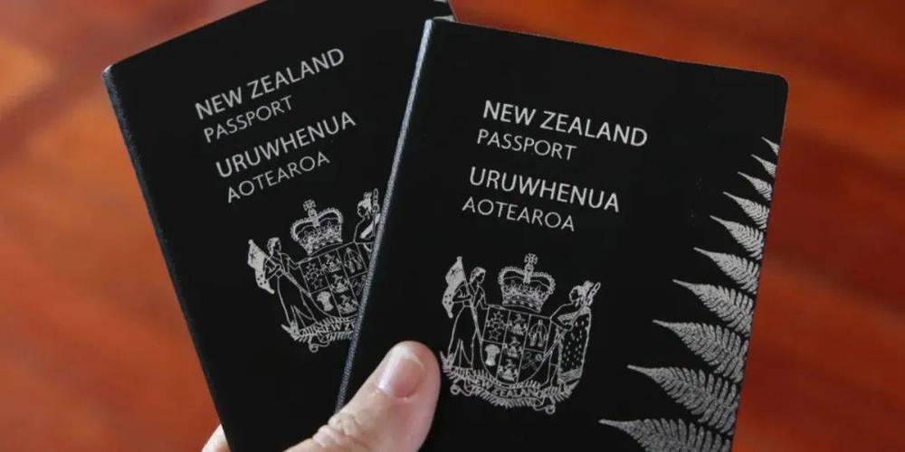 新西兰 永久居民 护照